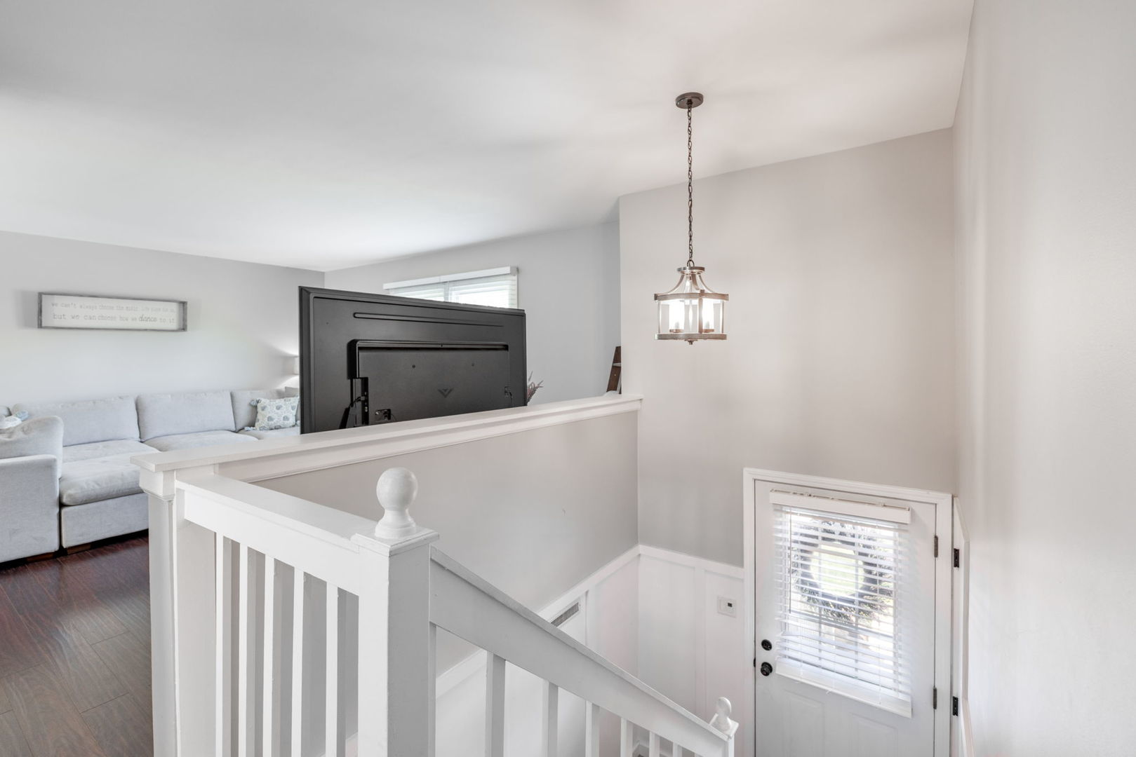 5113 W Dartmoor Drive, McHenry, IL 60050