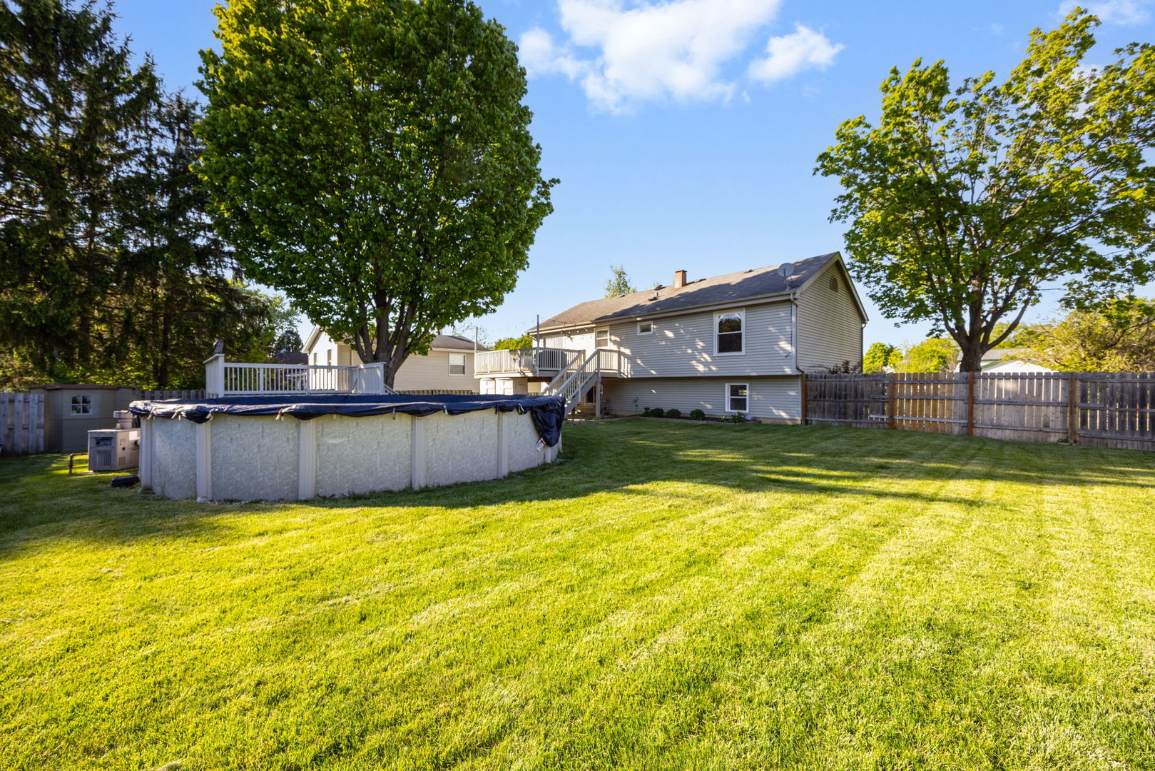 5113 W Dartmoor Drive, McHenry, IL 60050