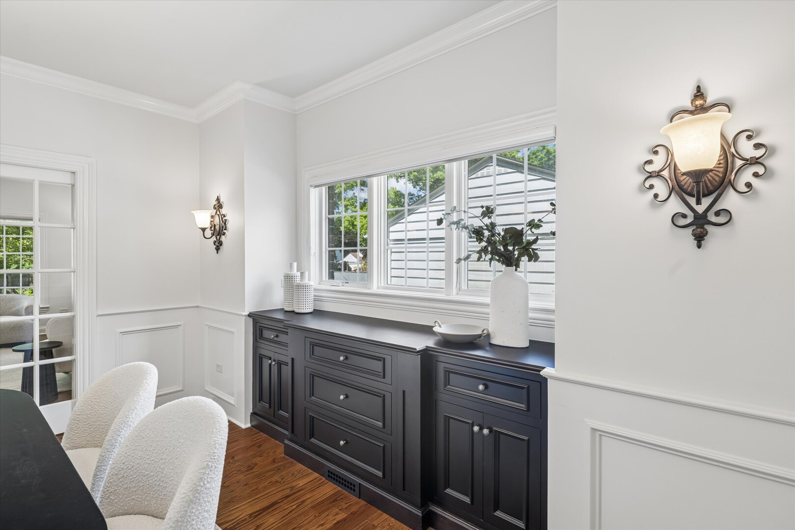 639 N Wright Street, Naperville, IL 60563