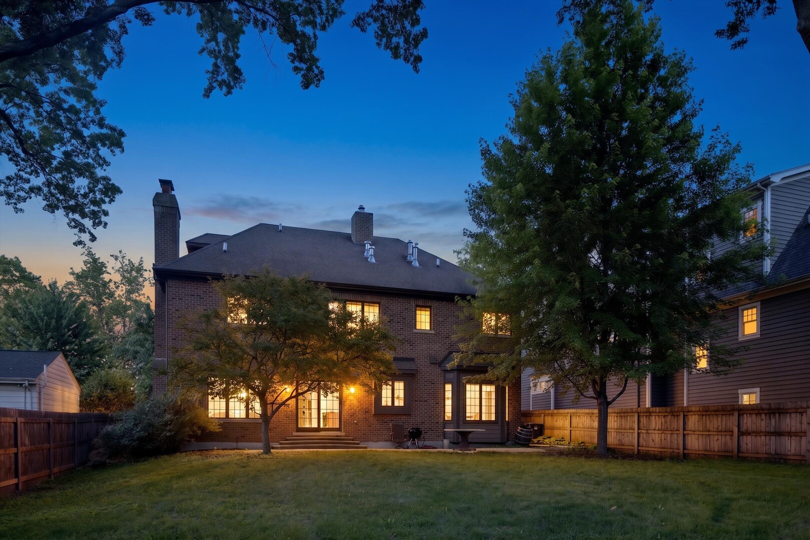 639 N Wright Street, Naperville, IL 60563