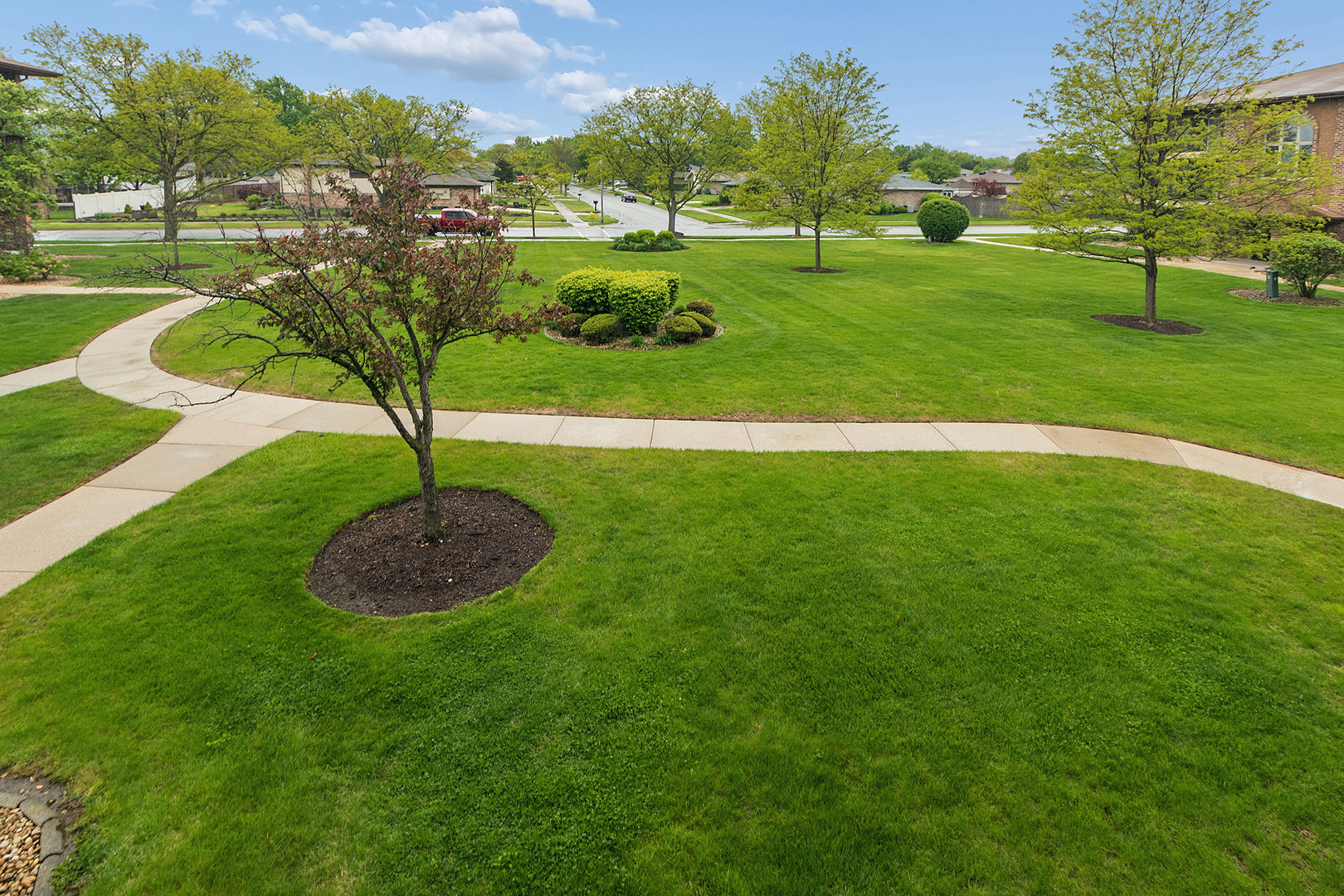 8826 W 140th Street #206, Orland Park, IL 60462