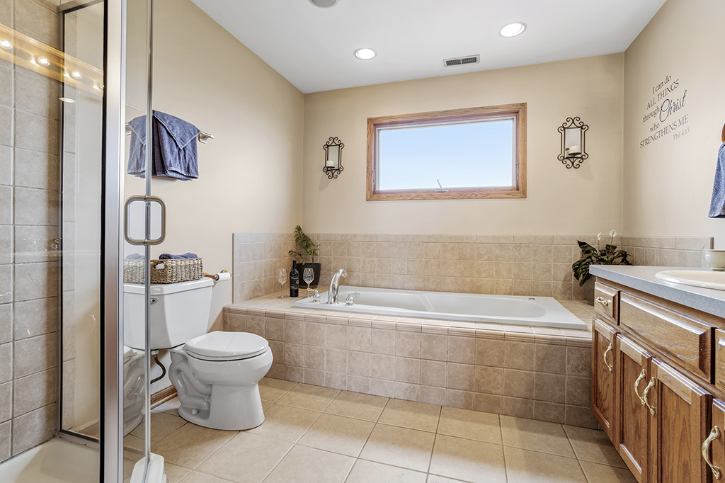 19142 Brompton Court, Mokena, IL 60448
