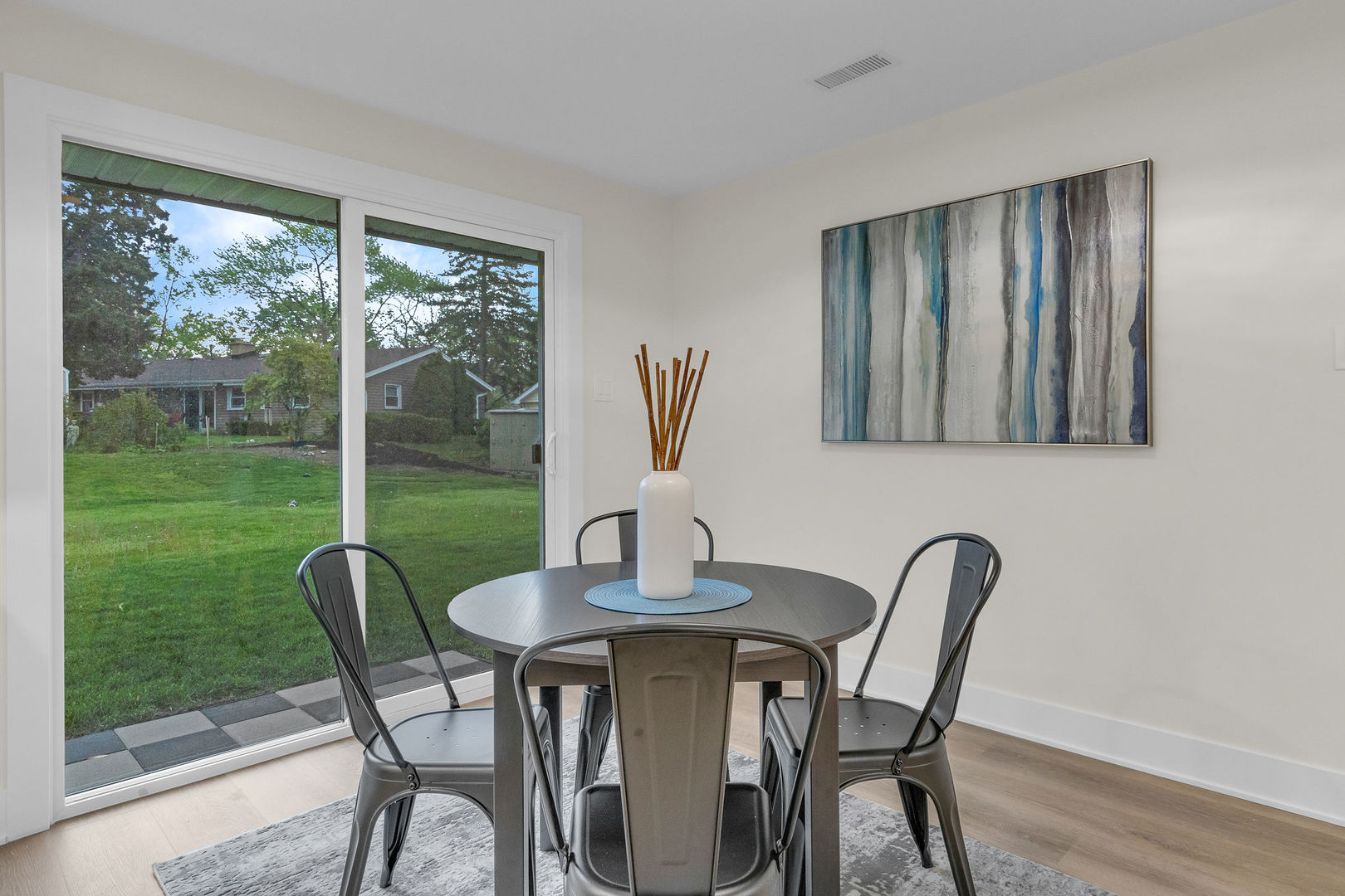 135 S Walnut Lane, Schaumburg, IL 60193