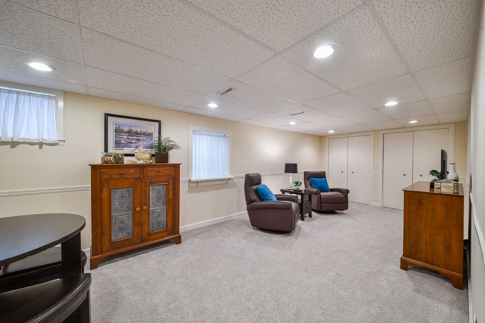 1541 Brittany Court, Wheaton, IL 60189