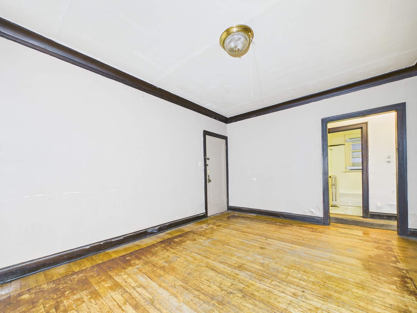 6602 S Troy Street, Chicago, IL 60629
