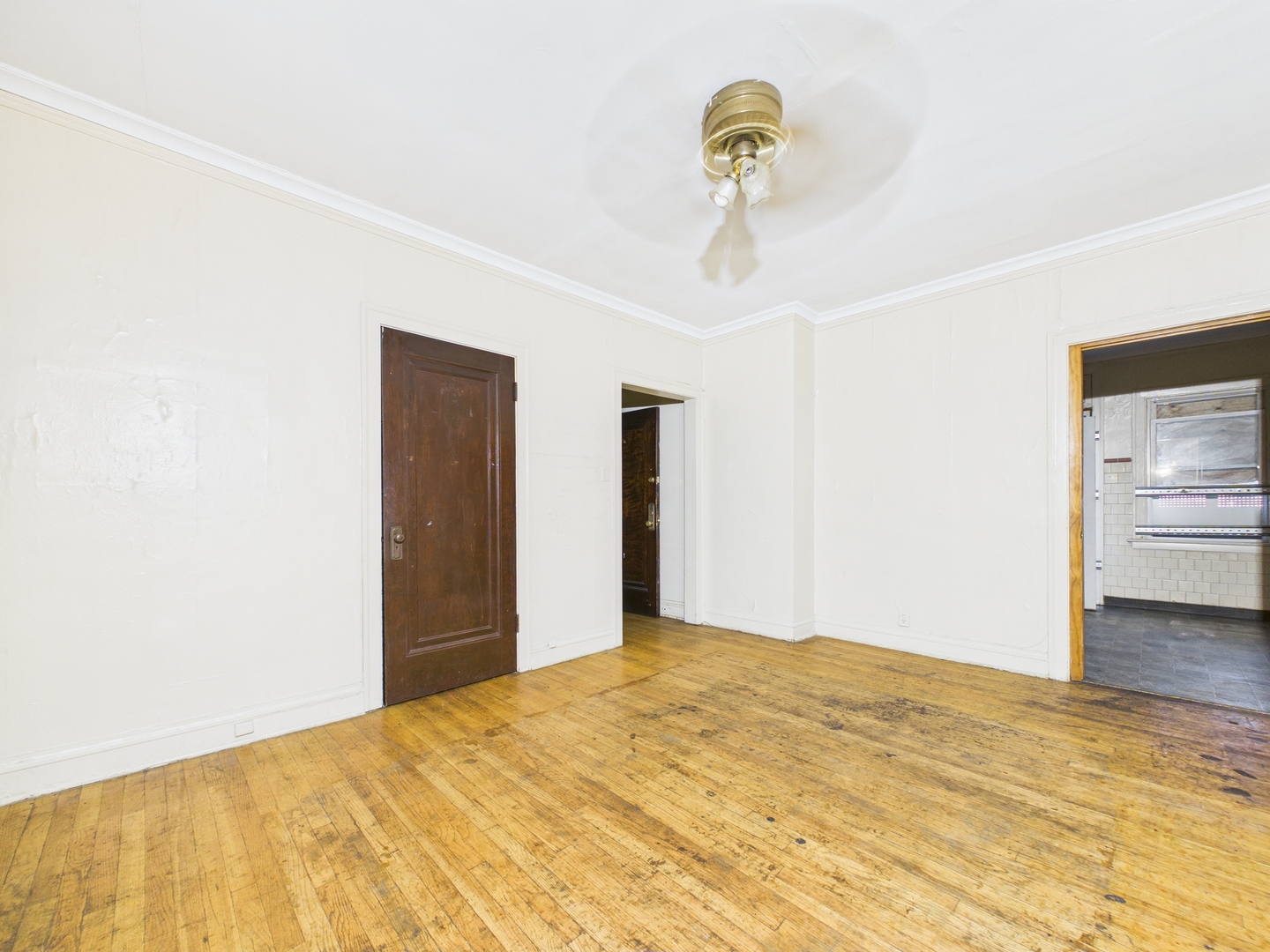 6602 S Troy Street, Chicago, IL 60629