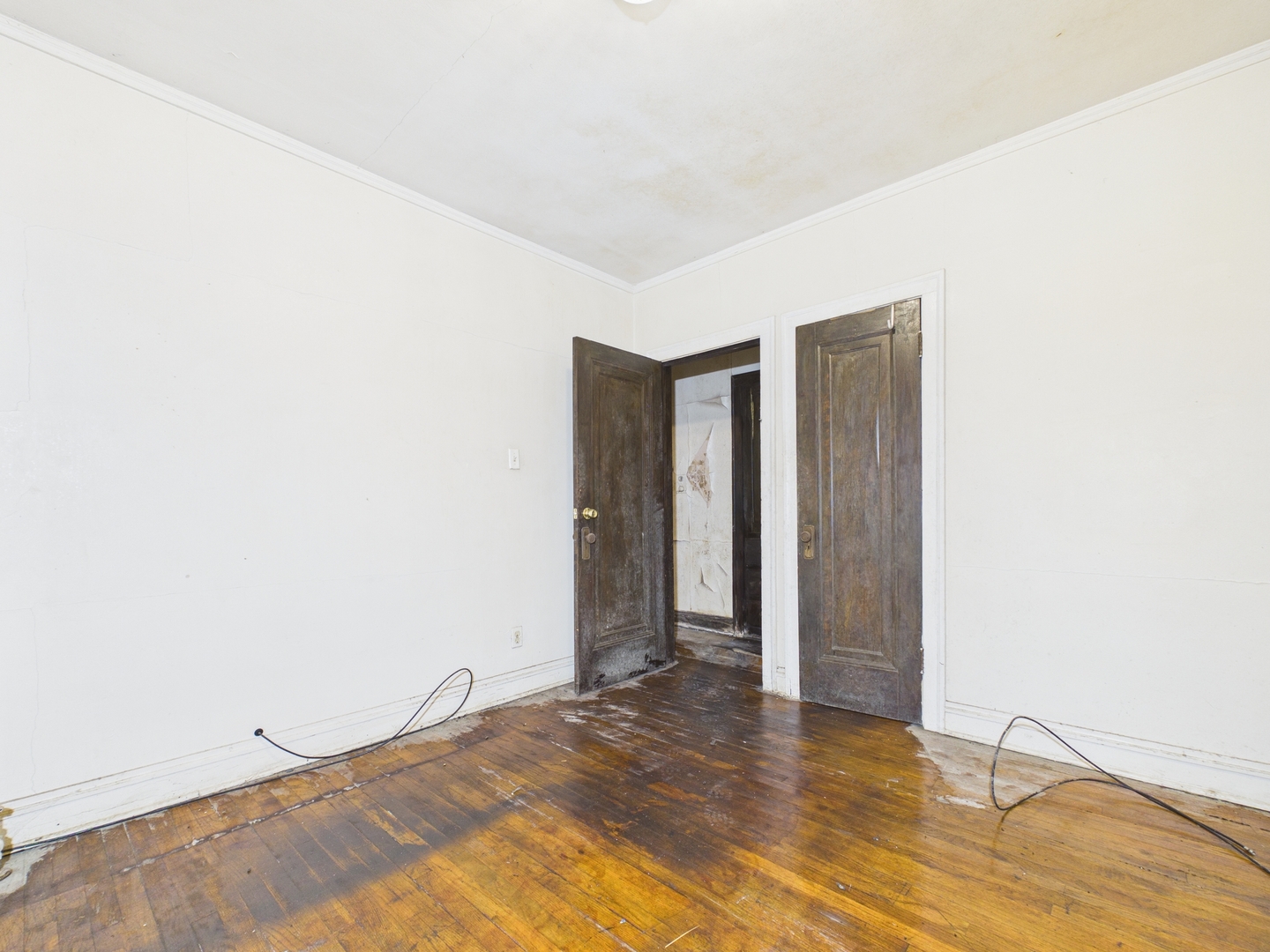 6602 S Troy Street, Chicago, IL 60629