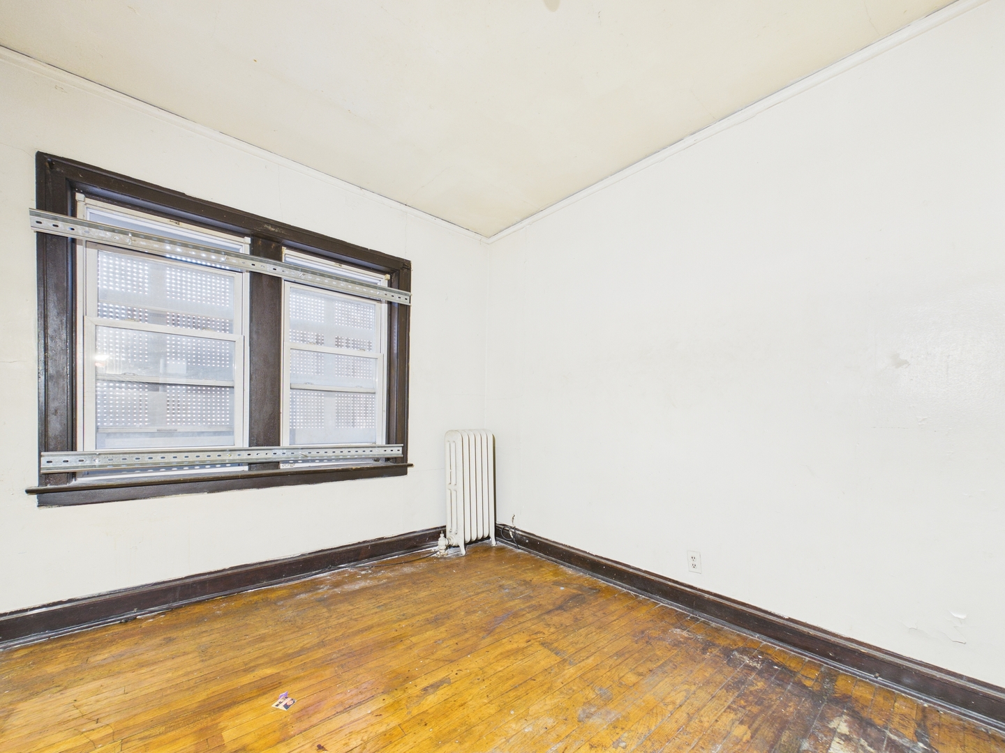 6602 S Troy Street, Chicago, IL 60629