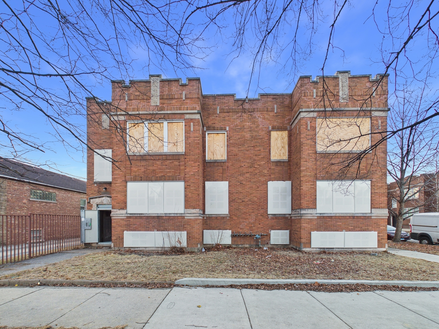 6602 S Troy Street, Chicago, IL 60629