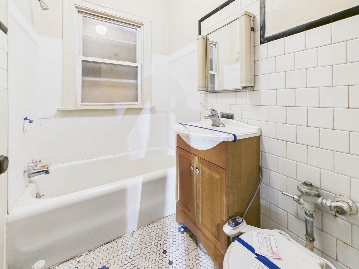 6602 S Troy Street, Chicago, IL 60629