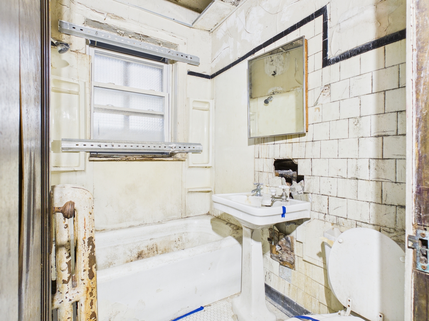 6602 S Troy Street, Chicago, IL 60629