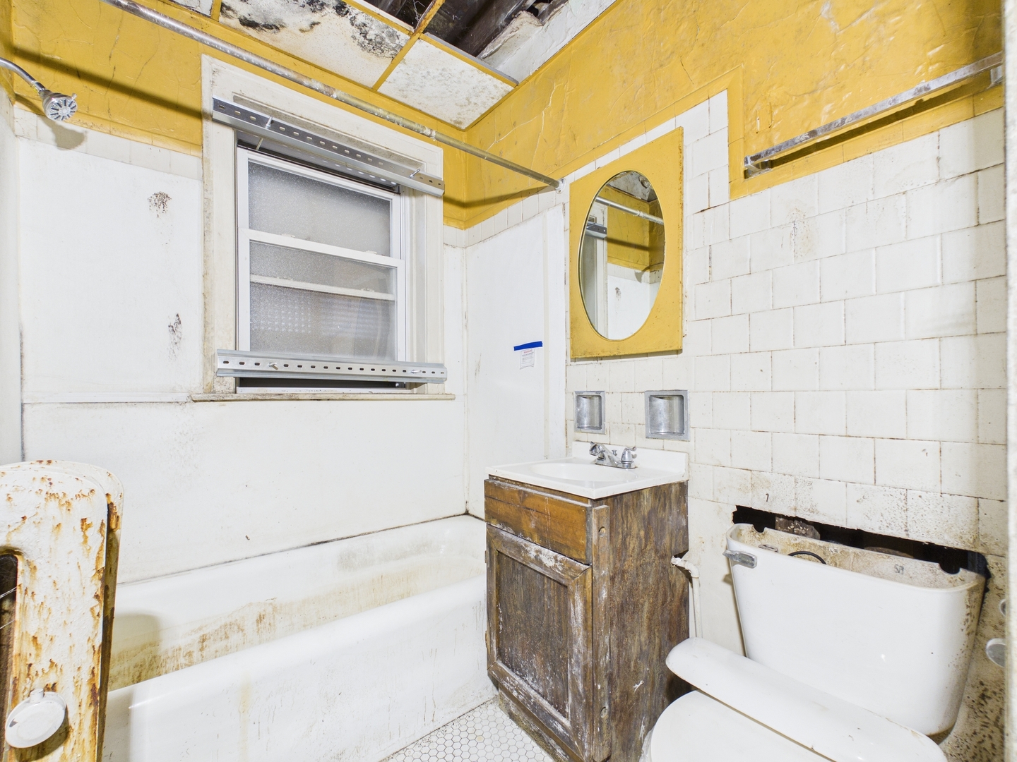 6602 S Troy Street, Chicago, IL 60629