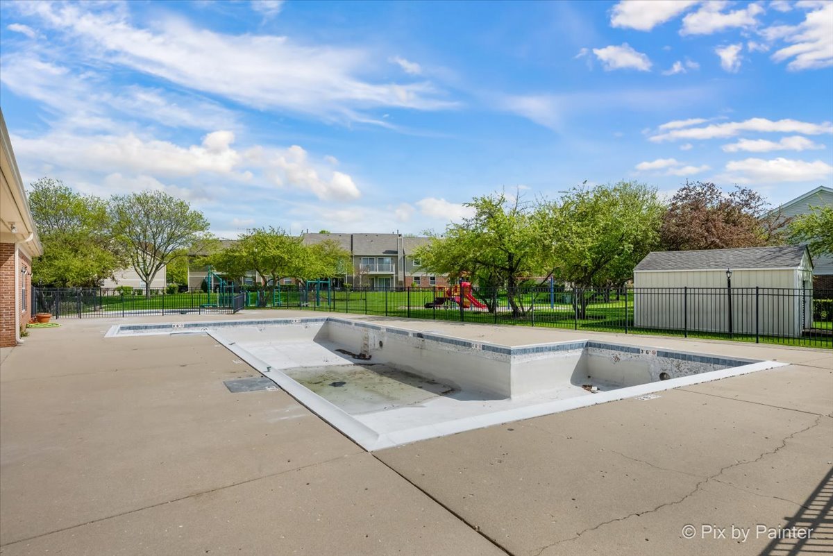 2941 Clematis Drive, Schaumburg, IL 60193