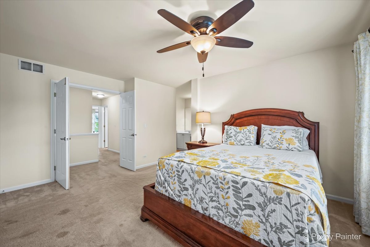 2941 Clematis Drive, Schaumburg, IL 60193