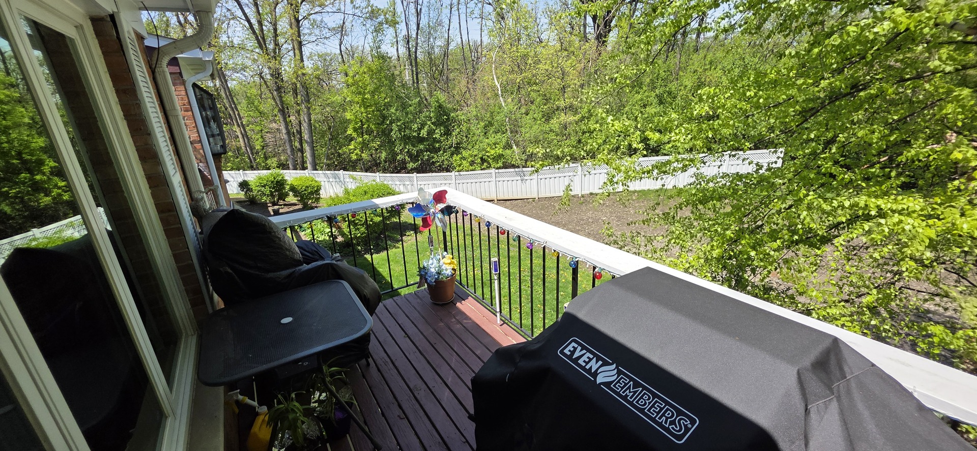 171 Grove Avenue #D, Des Plaines, IL 60016