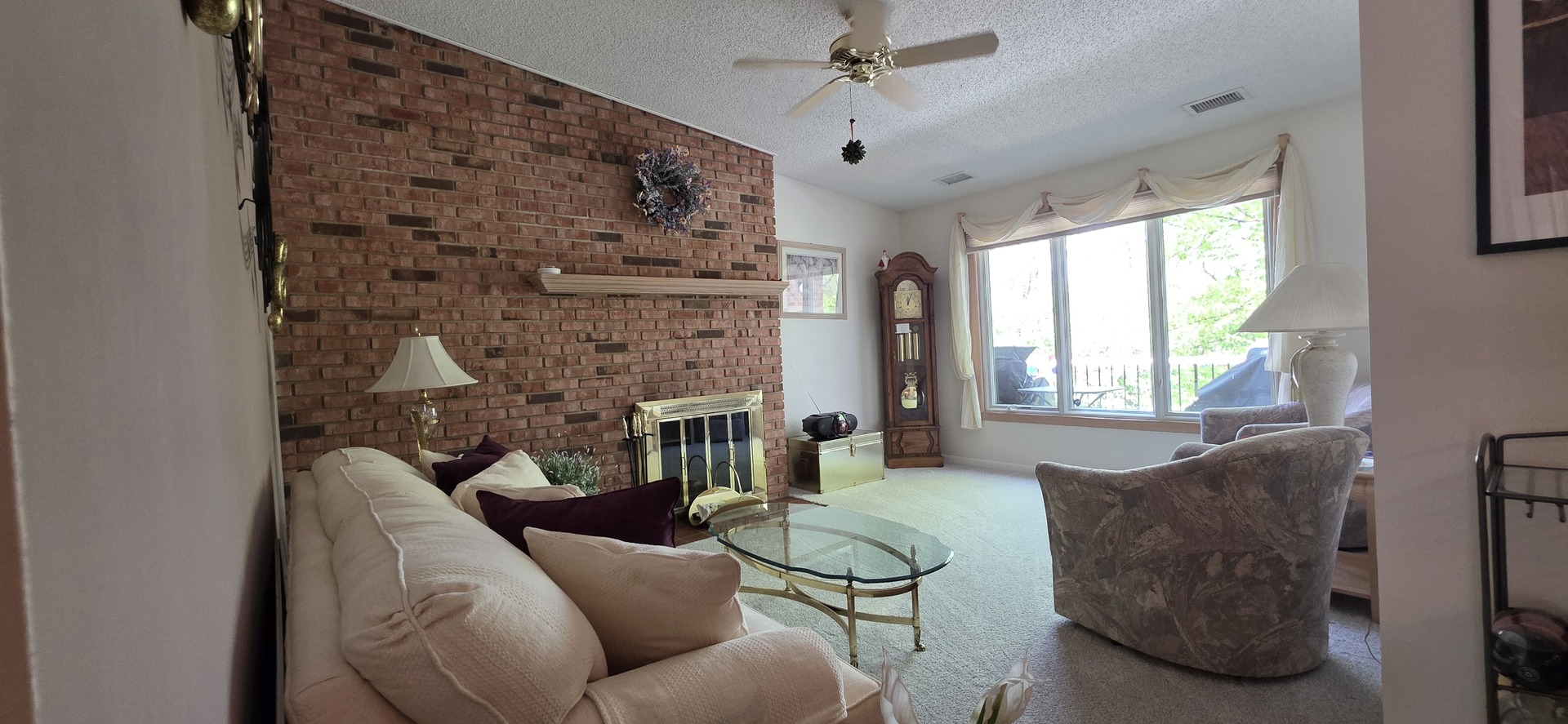 171 Grove Avenue #D, Des Plaines, IL 60016