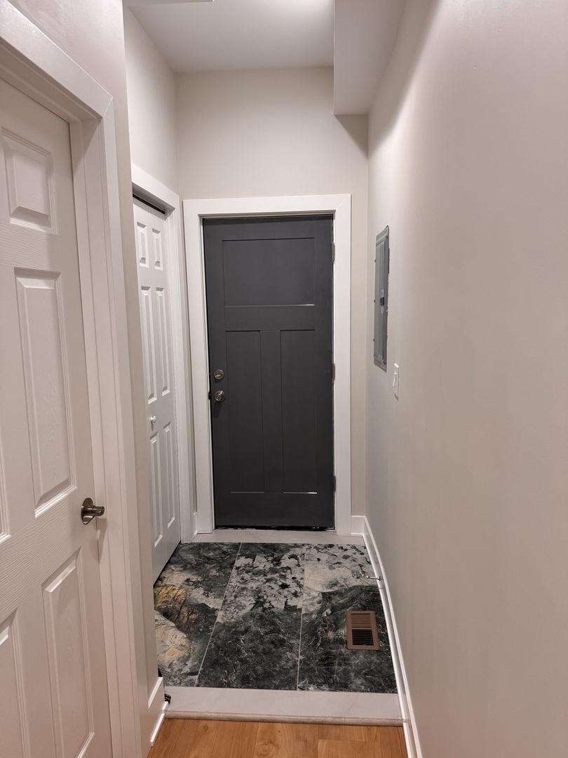 818 S Karlov Avenue #1, Chicago, IL 60624