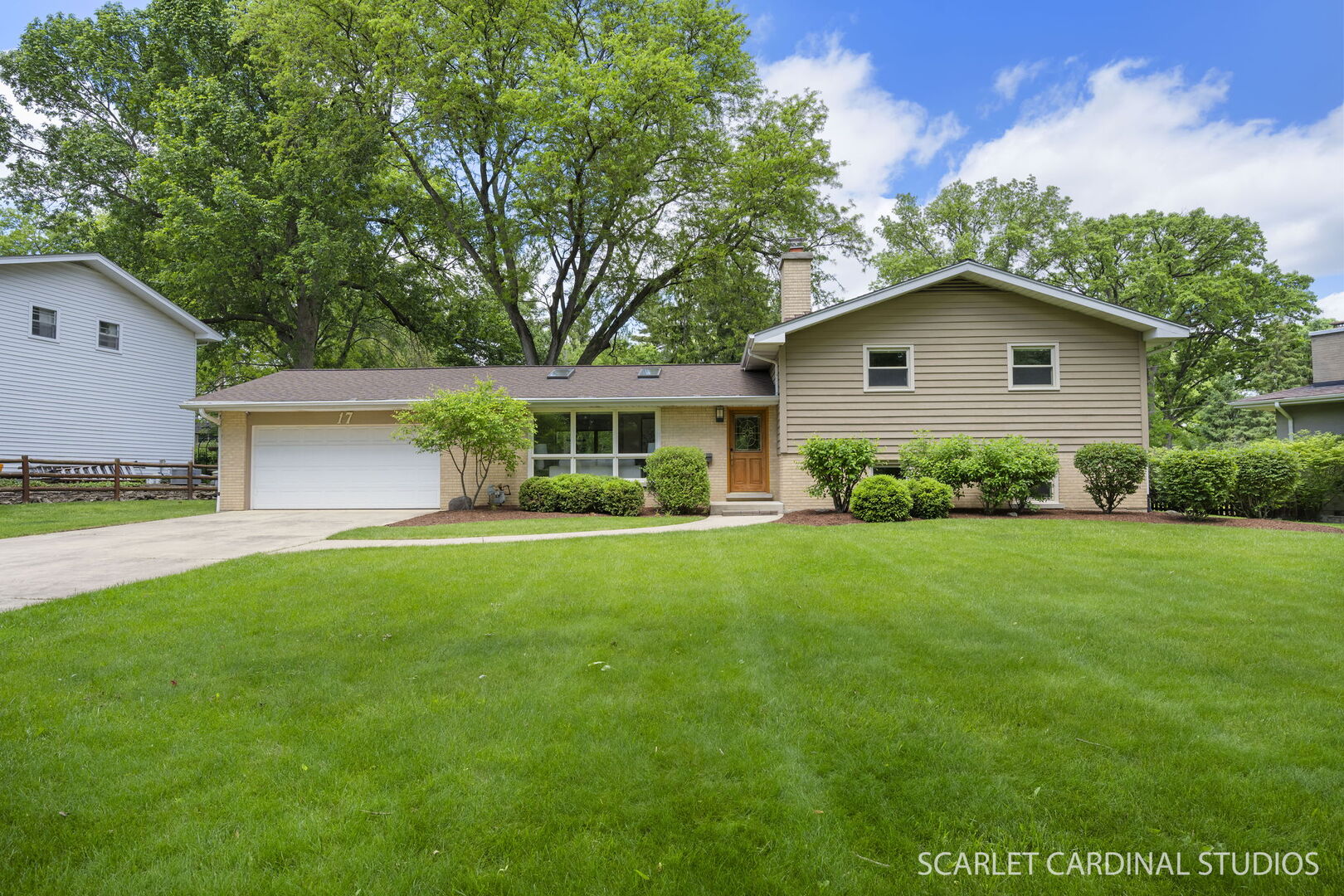 17 Meisinger Lane, Naperville, IL 60540