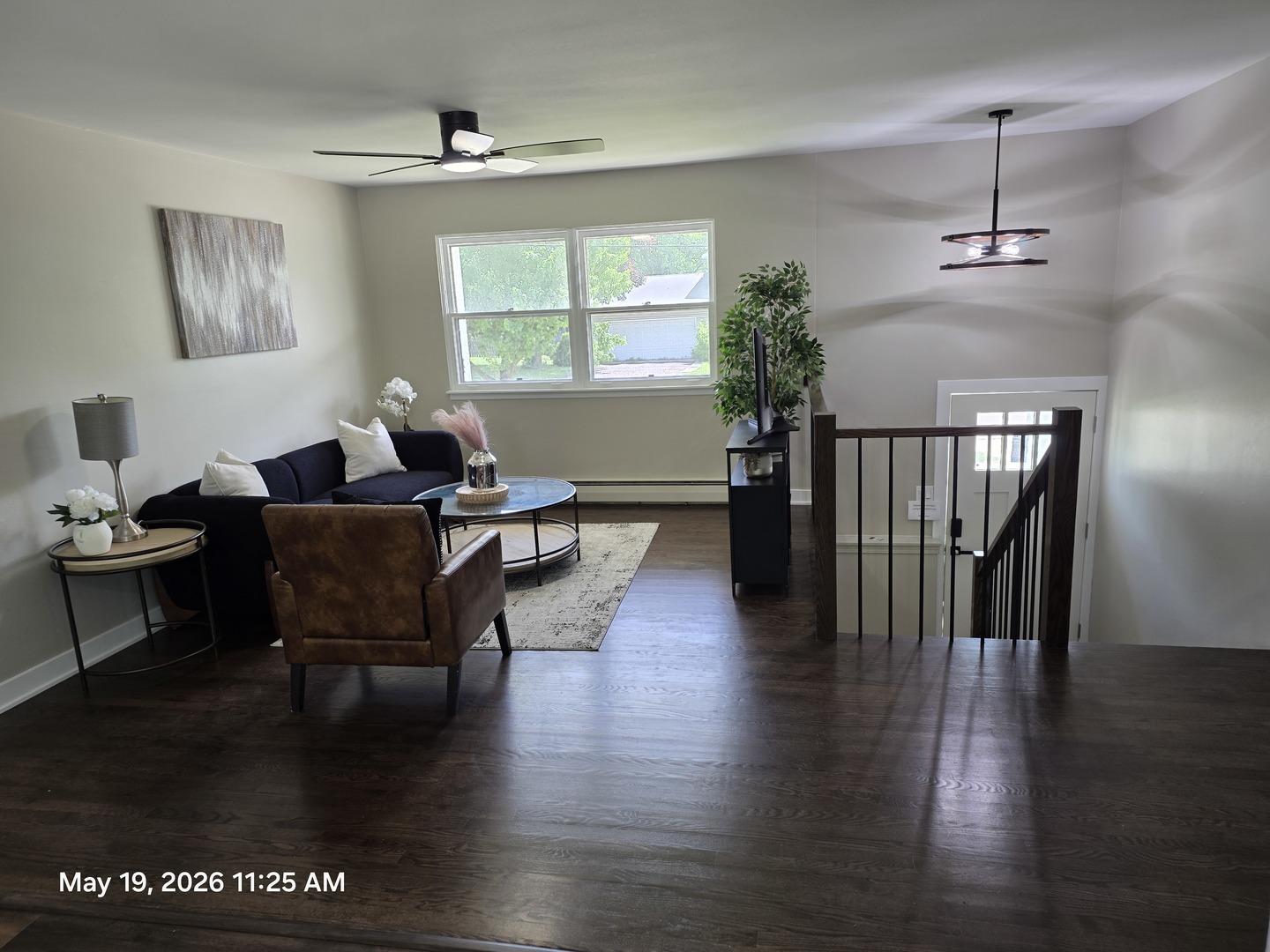 1048 Belle Plaine Avenue, Gurnee, IL 60031