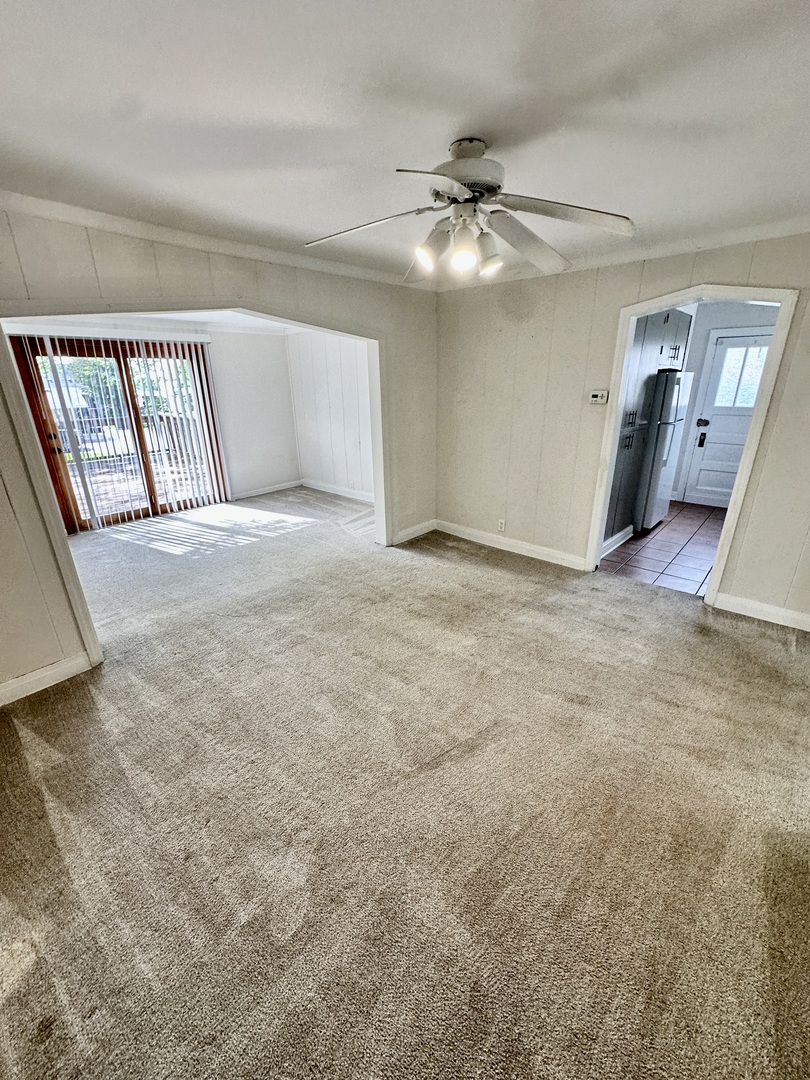 6 N Pistakee Lake Road, Fox Lake, IL 60020