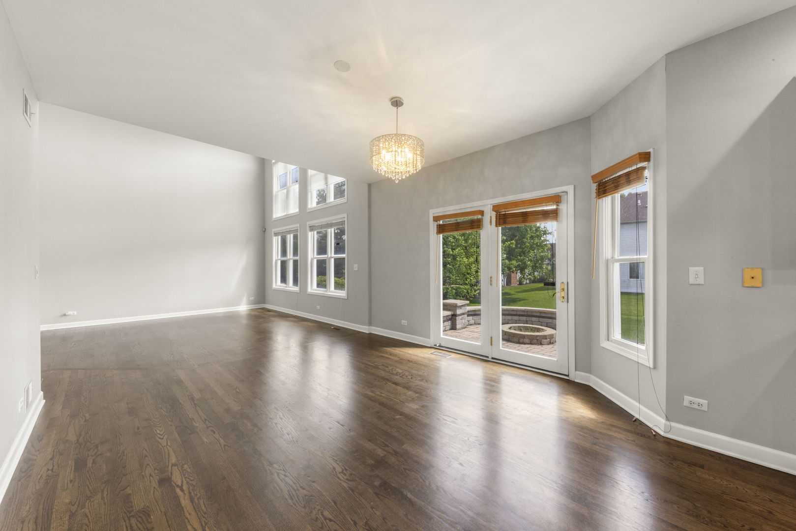 3748 Sunburst Lane, Naperville, IL 60564