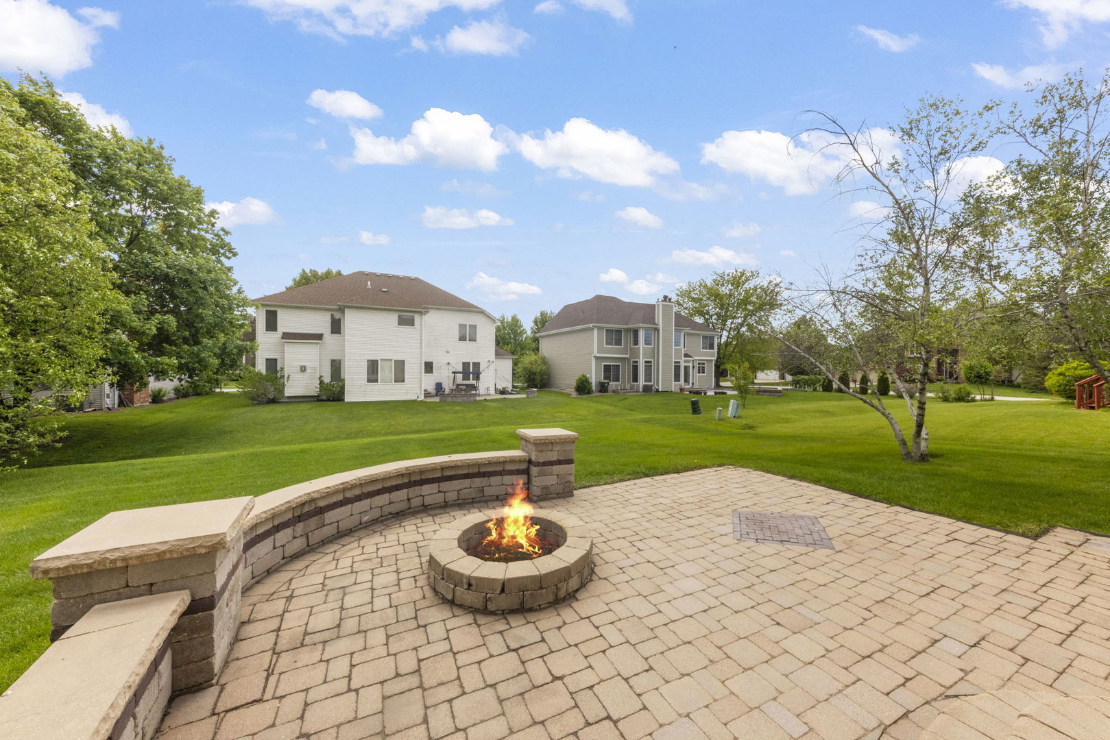 3748 Sunburst Lane, Naperville, IL 60564