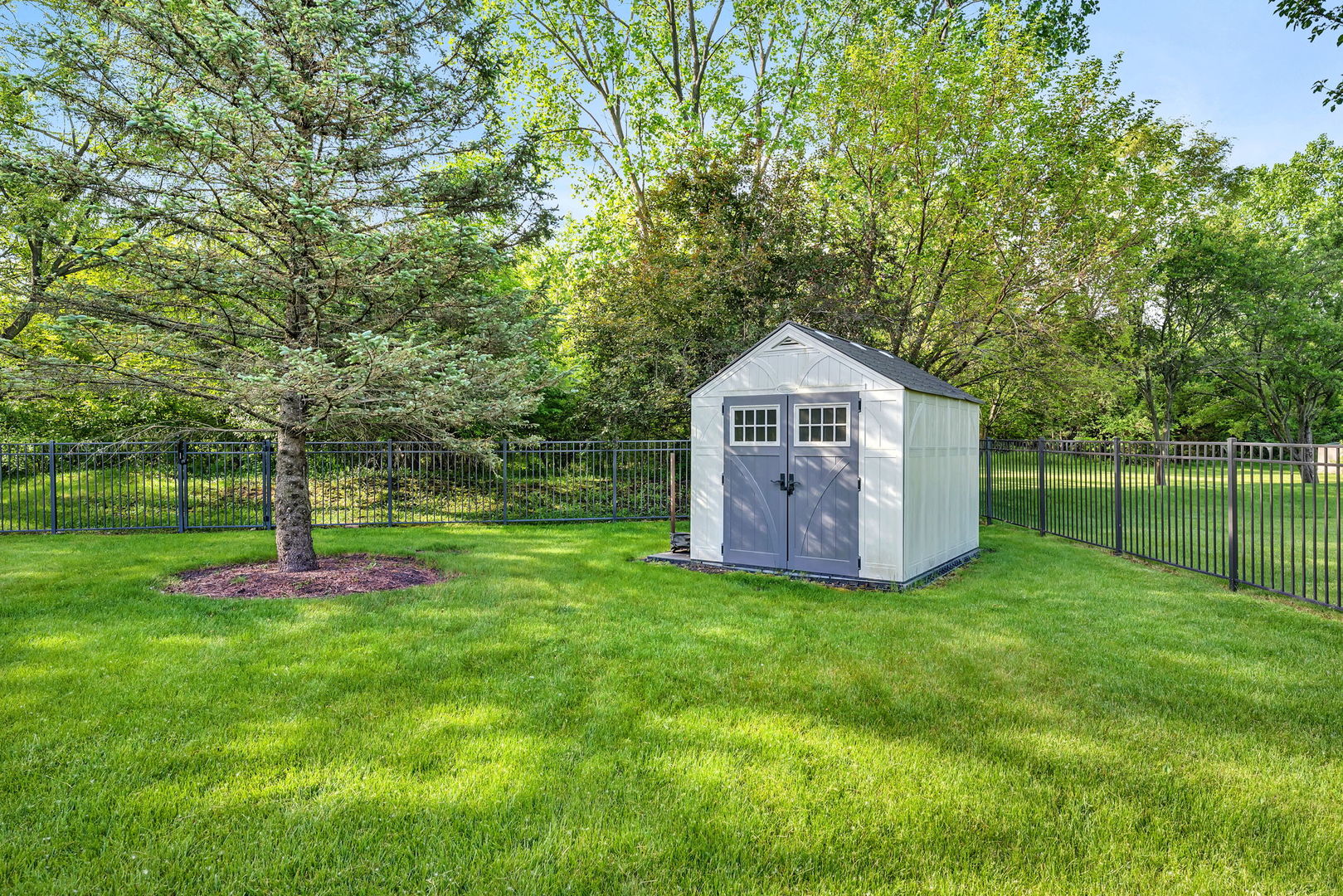 1147 Silo Hill Drive, Grayslake, IL 60030