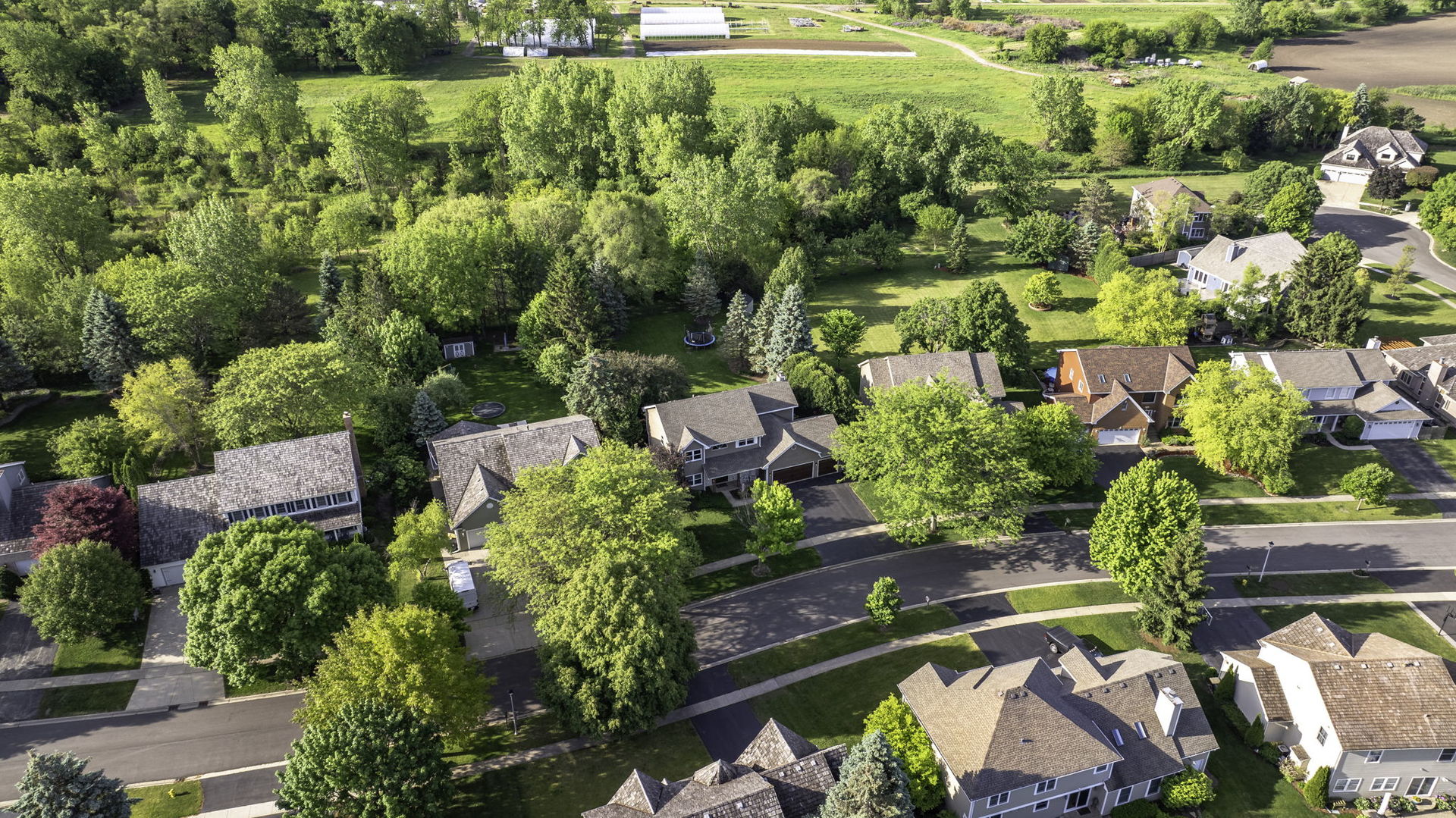 1147 Silo Hill Drive, Grayslake, IL 60030