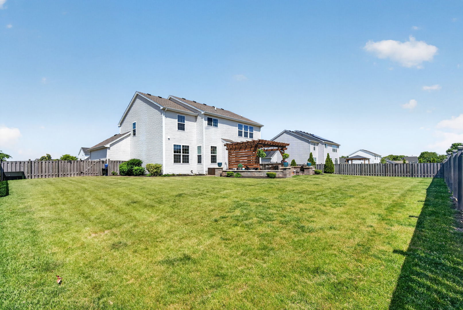 2154 Hartfield Avenue, Yorkville, IL 60560
