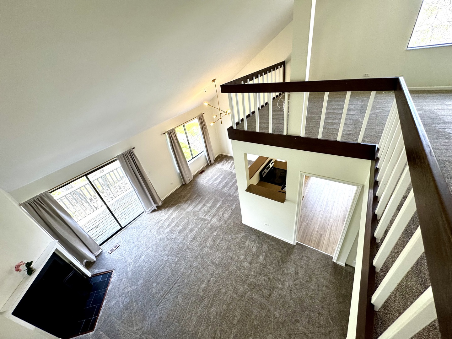 412 Deer Trail Hill #B, Lake Barrington, IL 60010