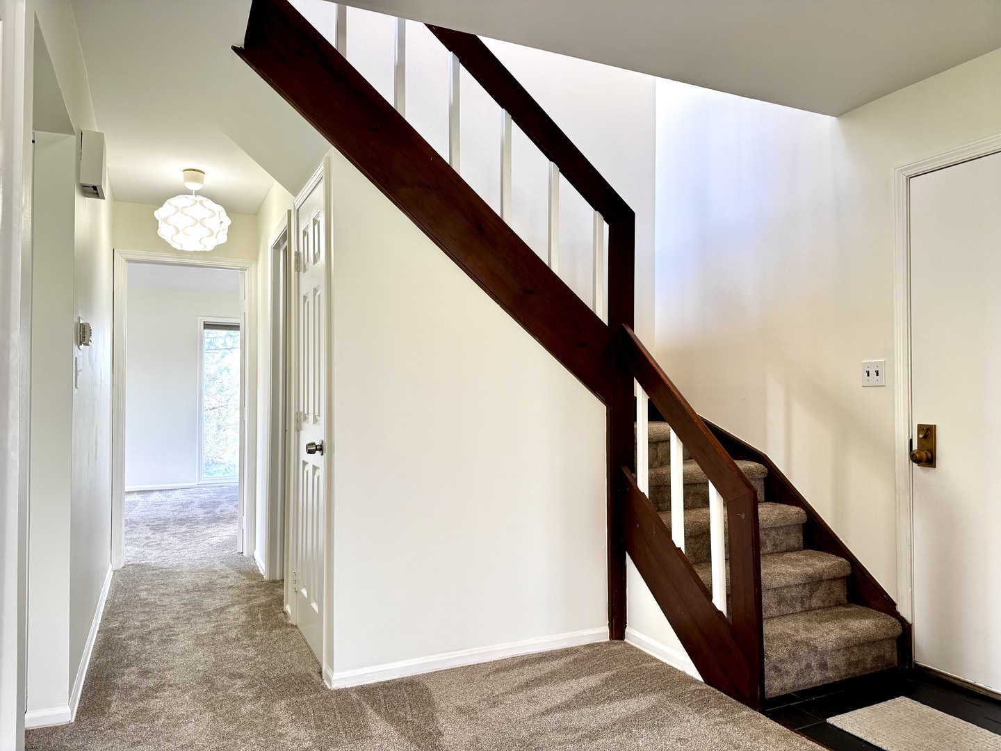 412 Deer Trail Hill #B, Lake Barrington, IL 60010