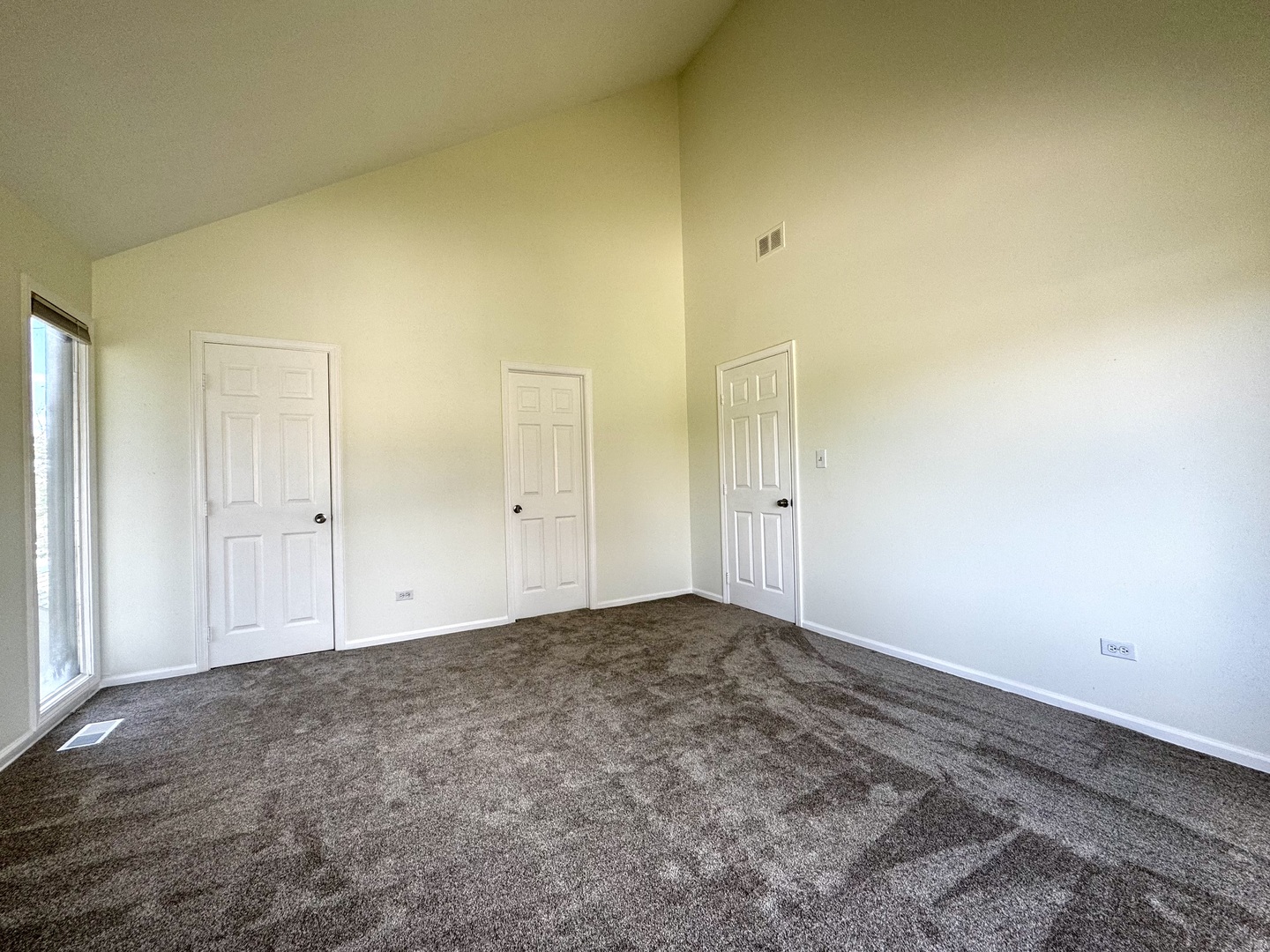 412 Deer Trail Hill #B, Lake Barrington, IL 60010