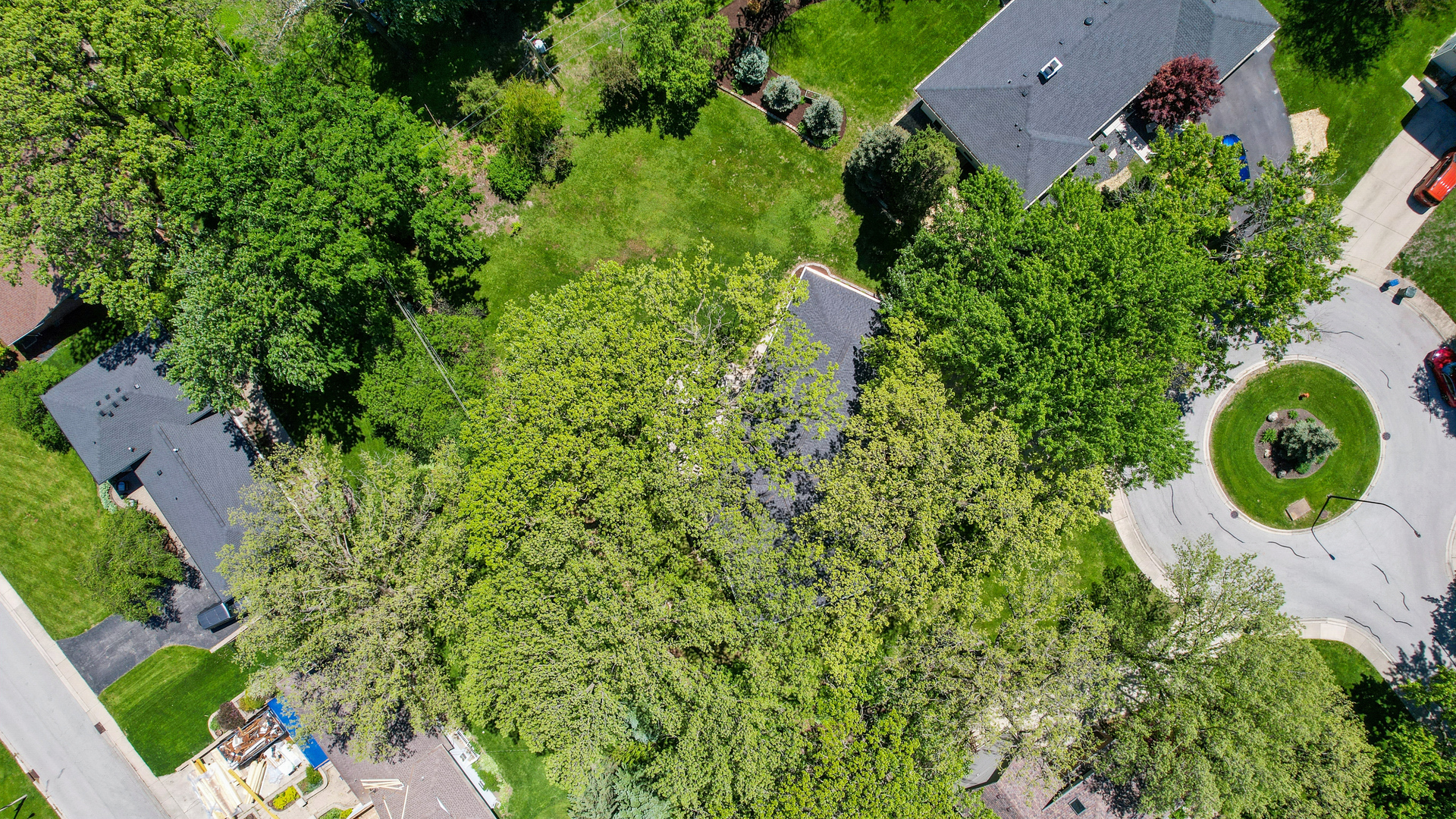 840 Hawthorne Drive, Naperville, IL 60540