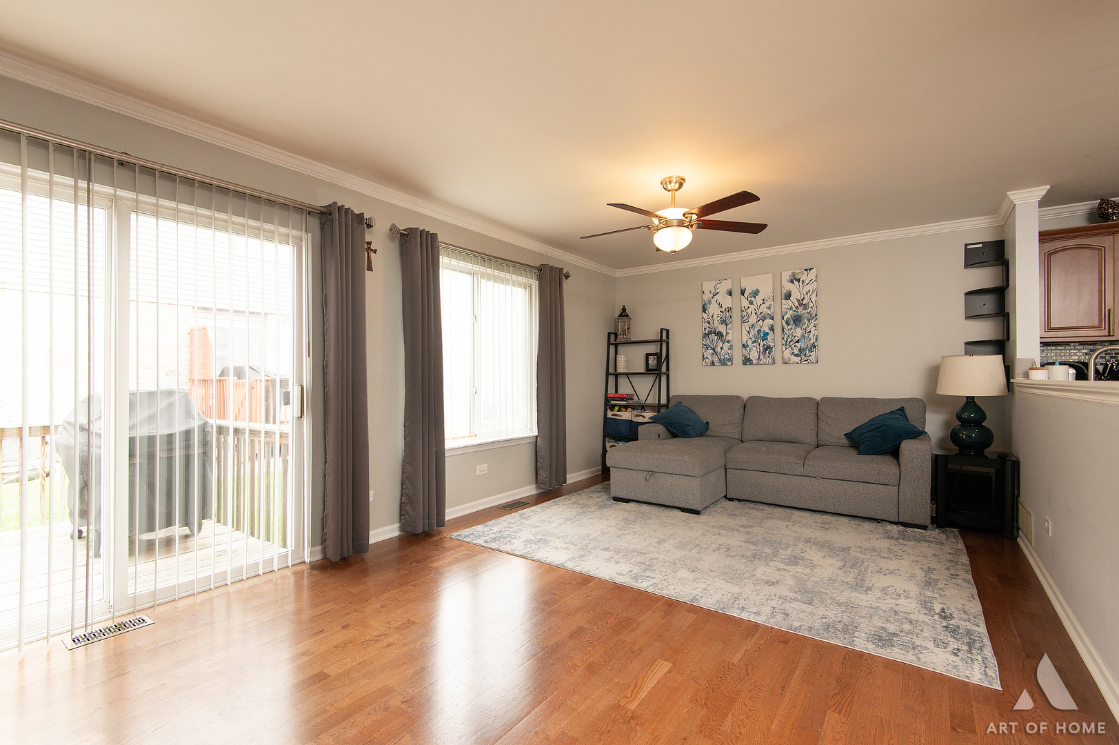 8040 Daniel Drive, Justice, IL 60458