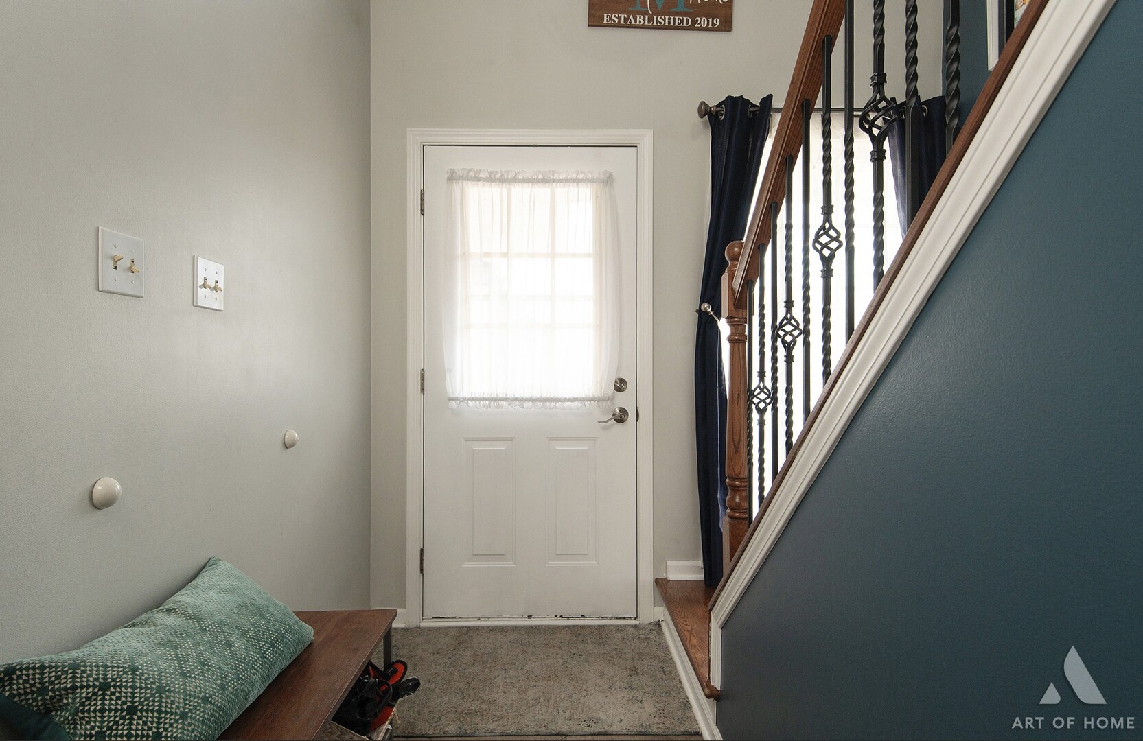 8040 Daniel Drive, Justice, IL 60458