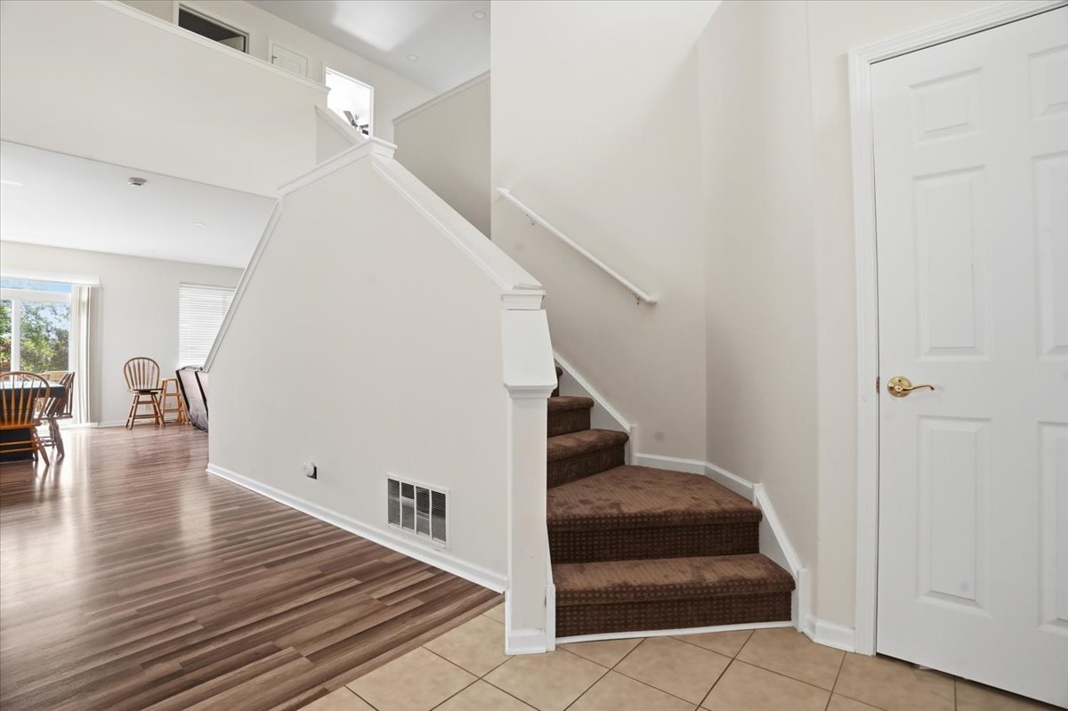 1321 Wentworth Drive, Volo, IL 60020