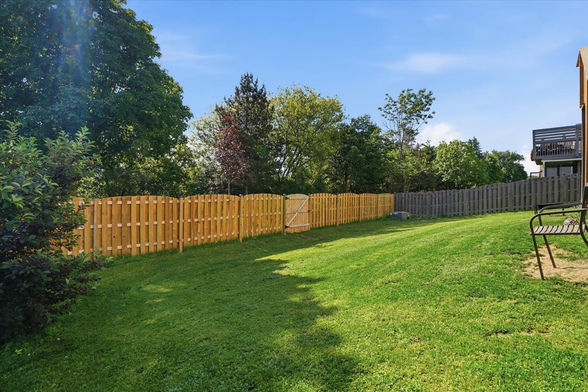 1321 Wentworth Drive, Volo, IL 60020