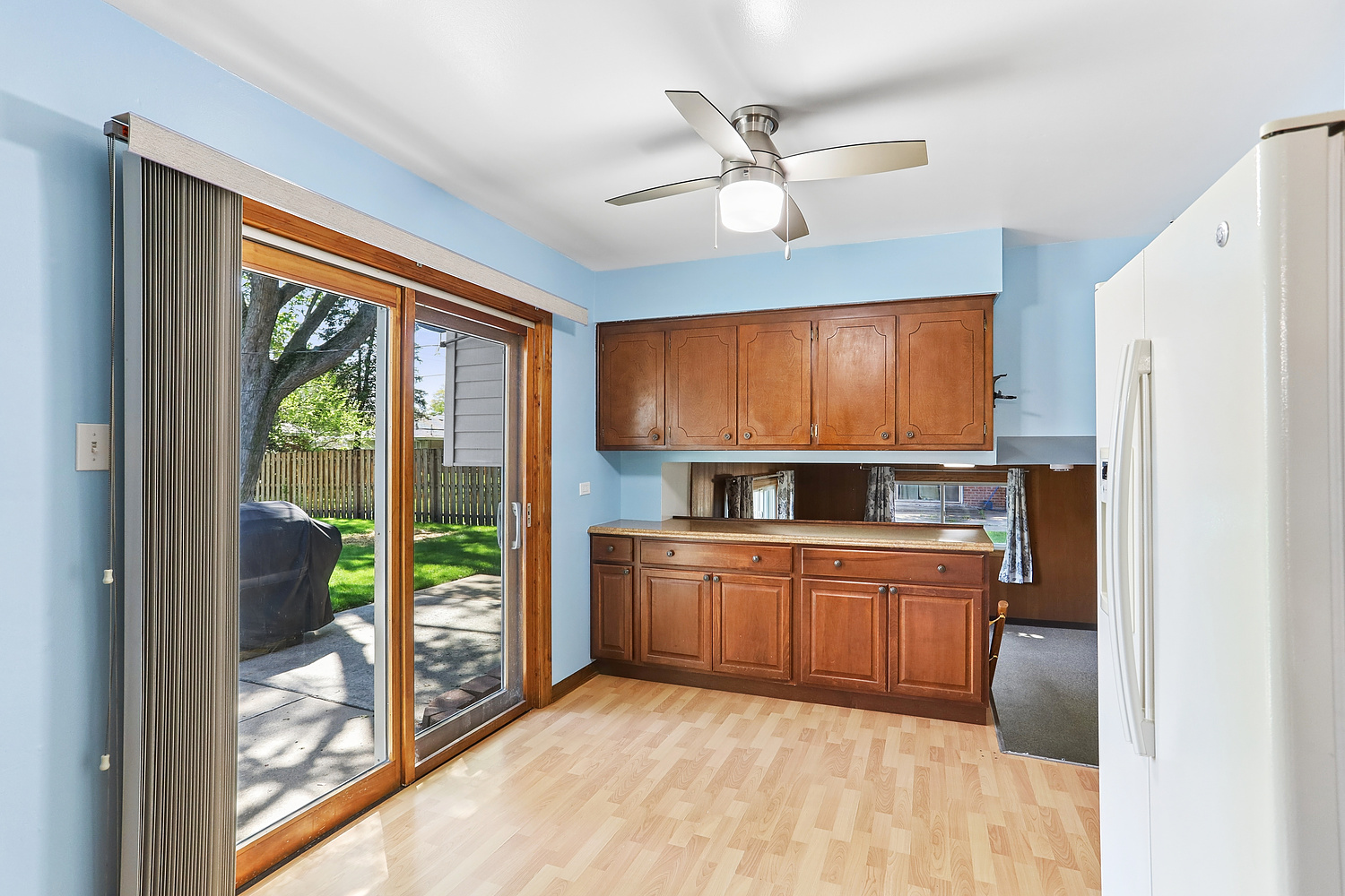 17121 Ingleside Avenue, South Holland, IL 60473