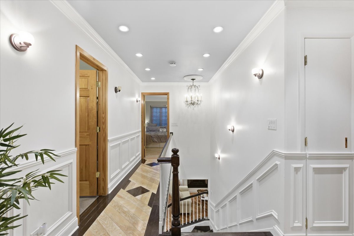 39 Mockingbird Lane, Oak Brook, IL 60523