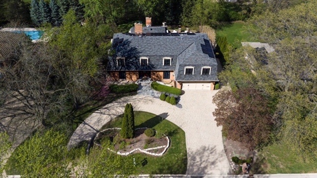 39 Mockingbird Lane, Oak Brook, IL 60523