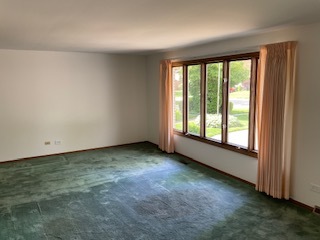 9117 S Tripp Avenue, Oak Lawn, IL 60453