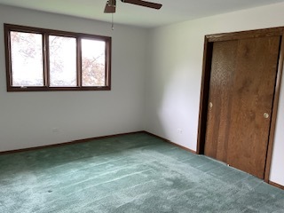 9117 S Tripp Avenue, Oak Lawn, IL 60453