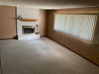 9117 S Tripp Avenue, Oak Lawn, IL 60453