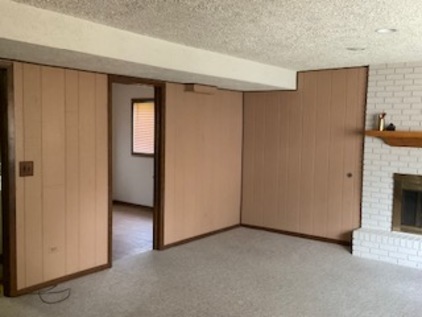 9117 S Tripp Avenue, Oak Lawn, IL 60453