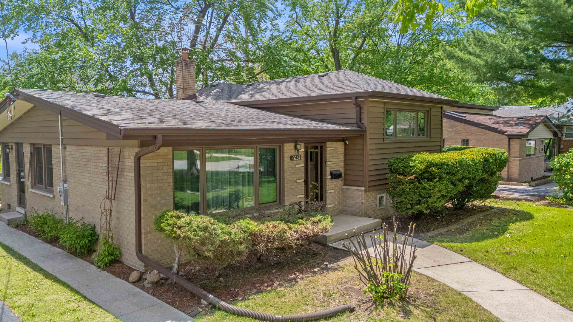 1631 187th Street, Homewood, IL 60430