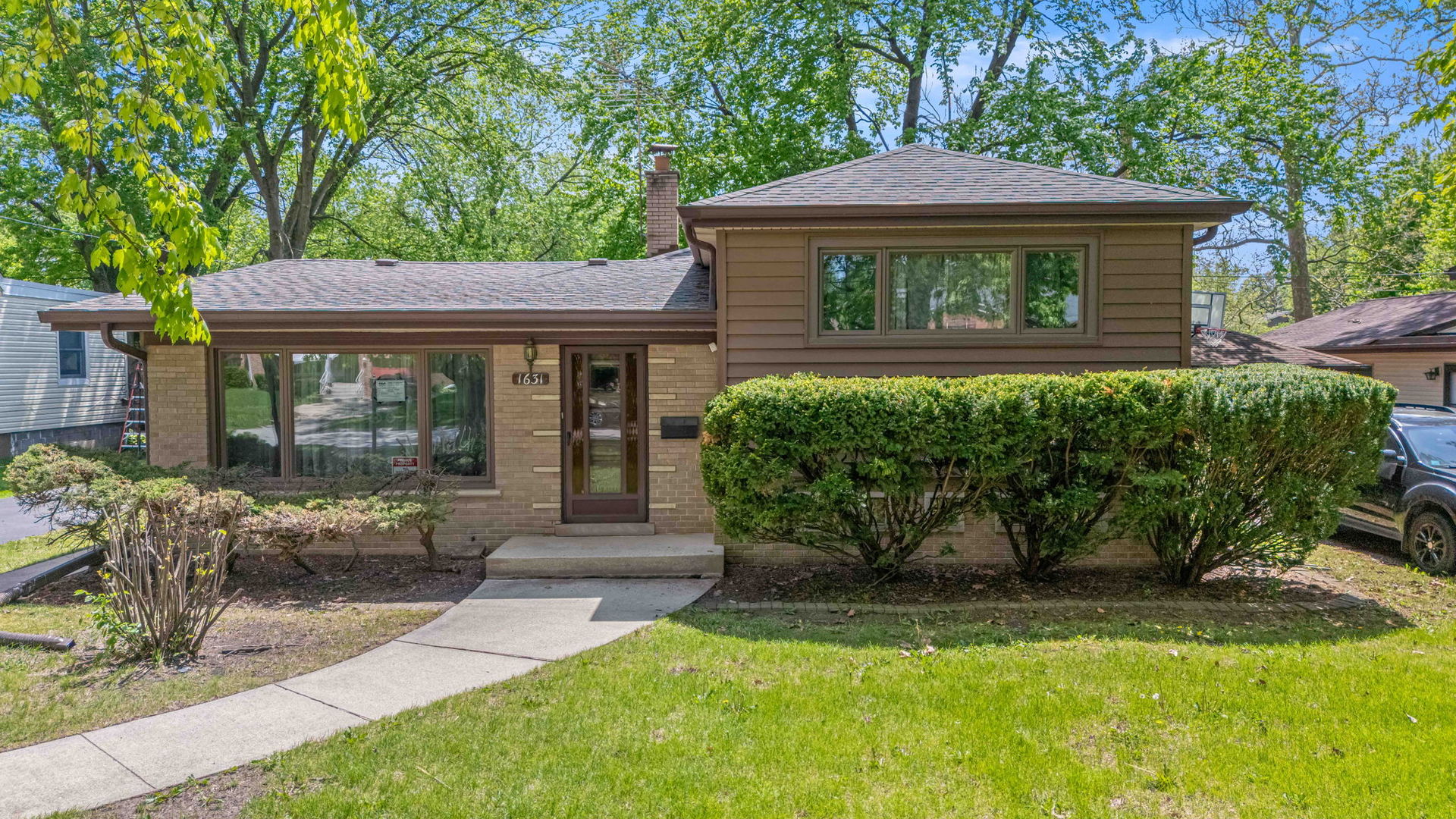 1631 187th Street, Homewood, IL 60430