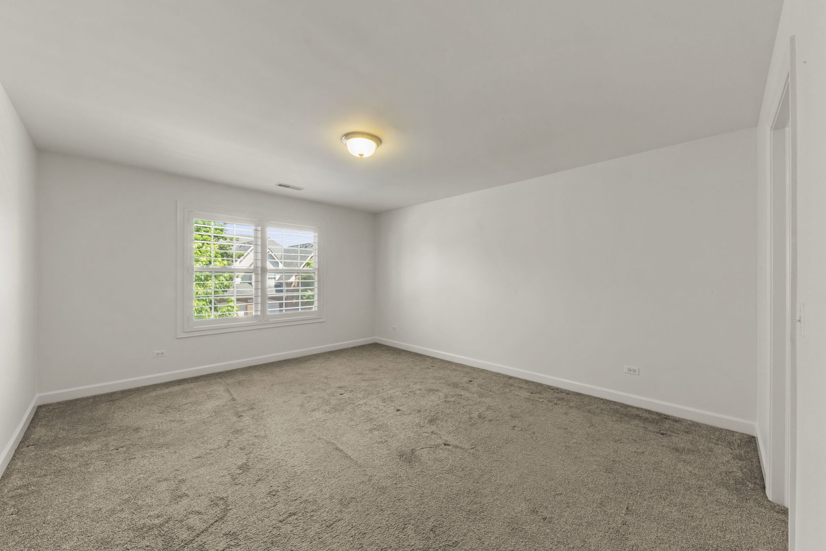 1045 Hickory Drive, Western Springs, IL 60558