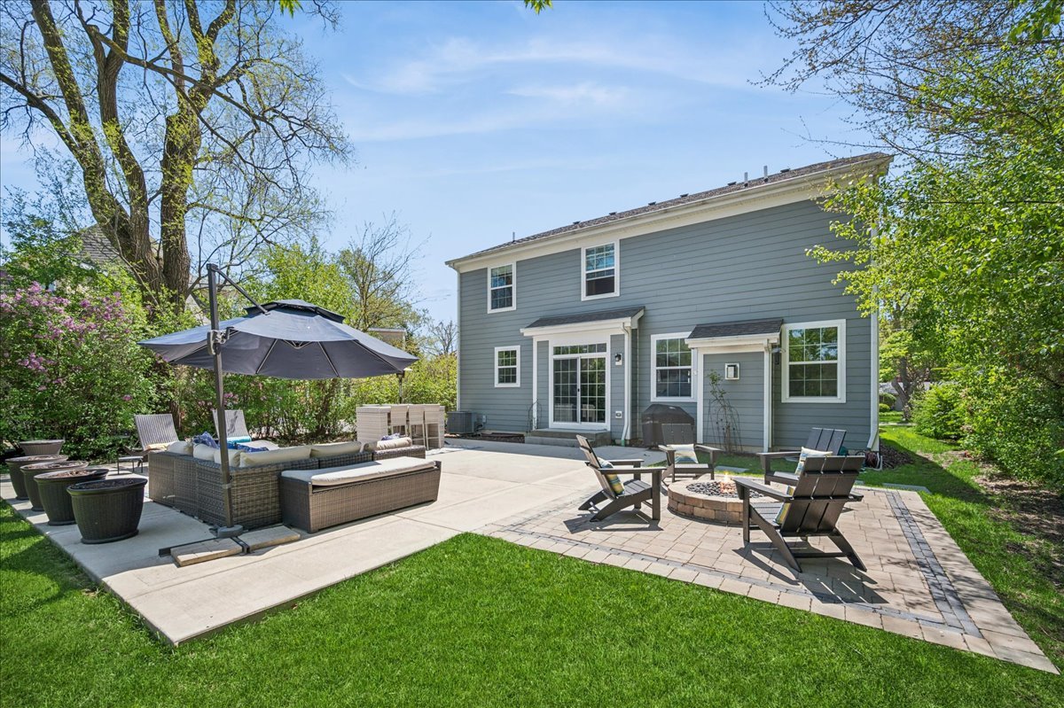705 Ridge Road, Highland Park, IL 60035