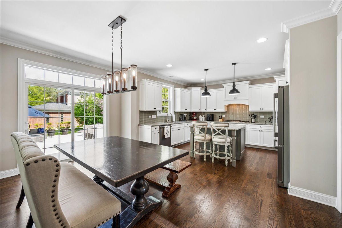 705 Ridge Road, Highland Park, IL 60035