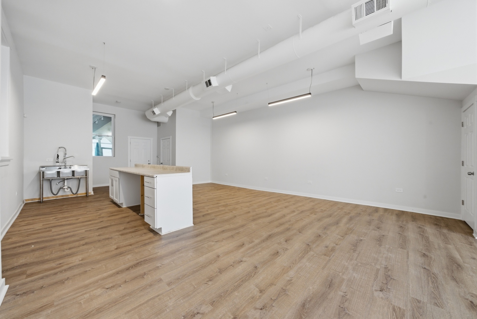 3538 W North Avenue, Chicago, IL 60647